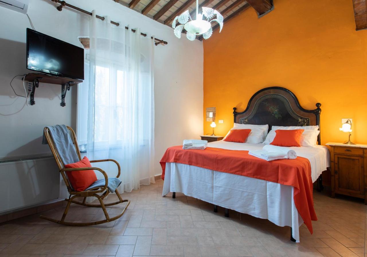 Agriturismo Le Biricoccole 瓦达 外观 照片